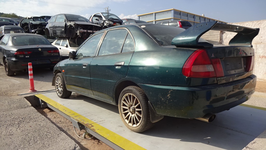 Φινιστρίνια Mitsubishi Lancer '97 Προσφορά