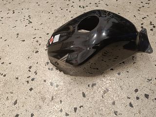 ΚΑΛΛΥΜΑ ΤΕΠΟΖΙΤΟΥ ΜΑΥΡΟ CBR 600 RR-thumb-1