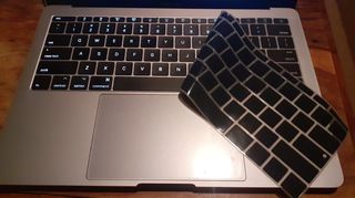 Apple Mac Book Pro 2017 space grey -thumb-3
