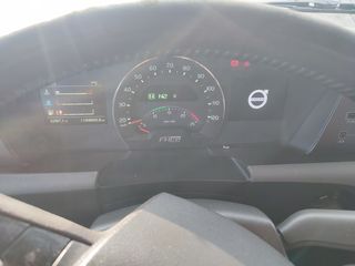 Volvo 2013 FH 16.750-thumb-23