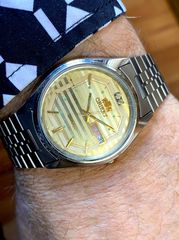 Orient quartz -thumb-12