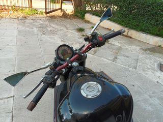 Yamaha MT-01 2009-thumb-3
