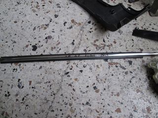 TOYOTA AURIS ('14-'16mod)  ΝΙΚΕΛ ΤΣΙΜΟΥΧΑ ΕΞΩΤ ΠΙΣΩ ΑΡΙΣΤ ΠΑΡΑΘΥΡΟΥ