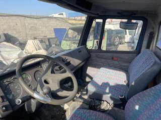 ΚΑΜΠΙΝΑ MERCEDES 1317-thumb-2