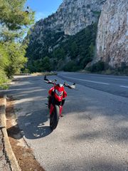 Ducati Hypermotard 950 2019-thumb-1