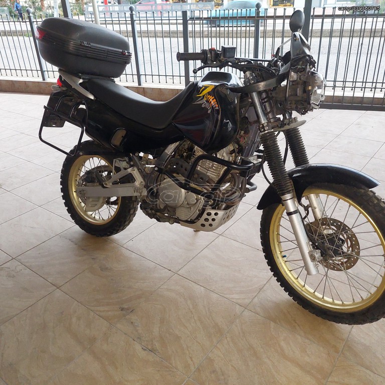HONDA DOMINAΤΟR 650