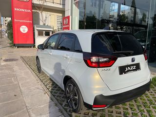 Honda Jazz 2026 Advance Hybrid-thumb-2