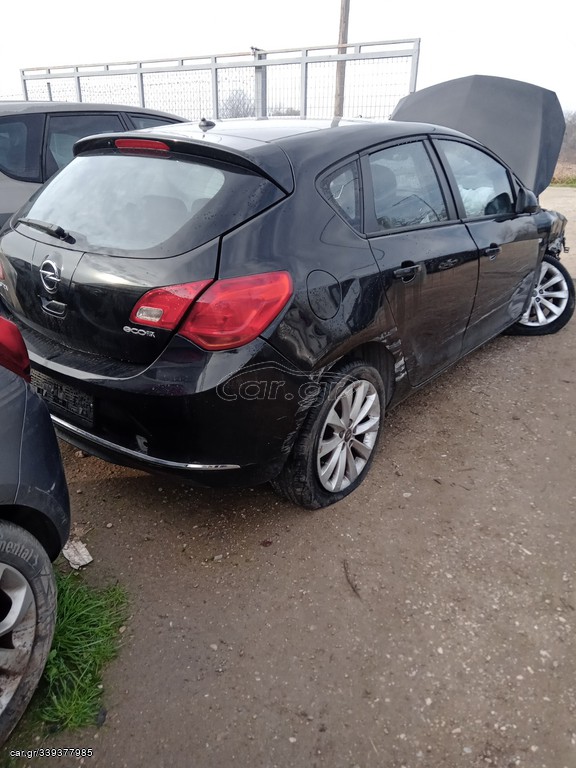 Opel Astra  '13
