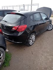 Opel Astra  '13