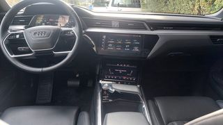 Audi e-tron 2020 50 quattro-thumb-6