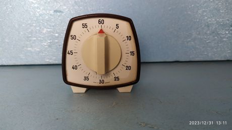 χρονομετρο μηχανικο,PETERS,MADE IN GERMANY,παλαιοτητος περιπου 40ετιας,σε αριστη κατασταση,πωλειται 50€