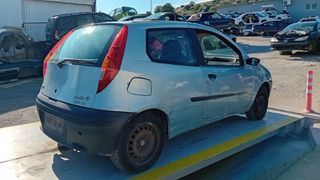 Φτερά Πίσω Fiat Punto '00 Προσφορά