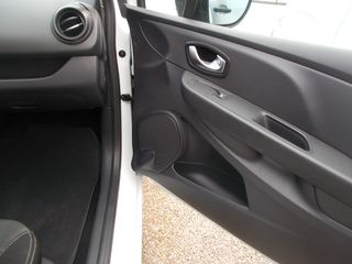 Renault Clio 2017 VAN Dci 75 clima-thumb-15