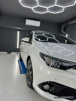 Toyota Auris '15  1.6 D-4D Edition S+