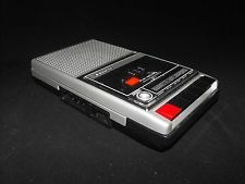Vintage Portable Cassette Recorder SLIM 8 SANYO 