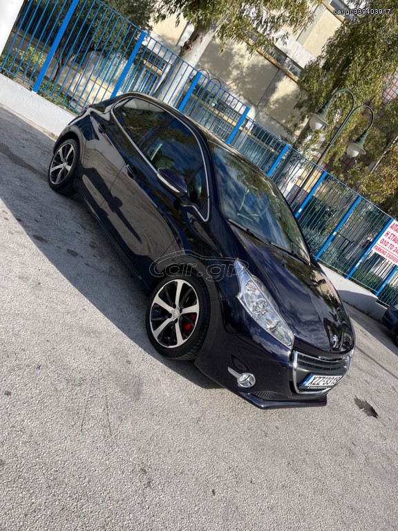 Peugeot 208 2014