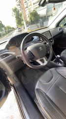 Peugeot 208 2014-thumb-15