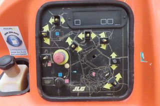 Γερανοί Gehl 2007 JLG 450 AJ-thumb-7