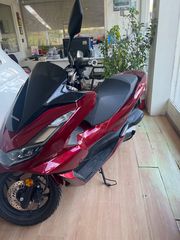 Honda PCX 125 2023-thumb-6