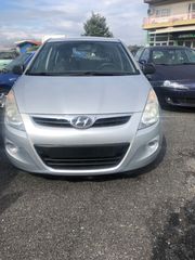 Hyundai i 20 2012-thumb-2