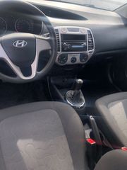 Hyundai i 20 2012-thumb-11