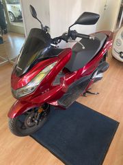 Honda PCX 125 2022-thumb-1