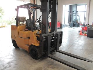CAT 2009 Gc55KY-LP KLB2173-thumb-2