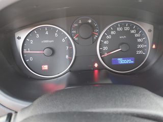 Hyundai i 20 2012-thumb-23