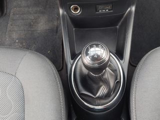 Hyundai i 20 2012-thumb-25