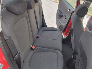 Hyundai i 20 2012-thumb-18