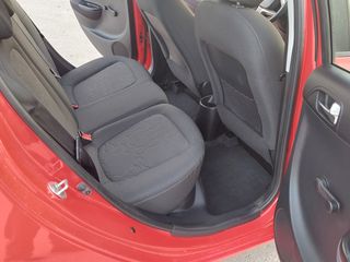 Hyundai i 20 2012-thumb-17