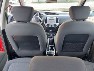 Hyundai i 20 2012-thumb-15