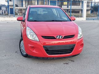 Hyundai i 20 2012-thumb-10