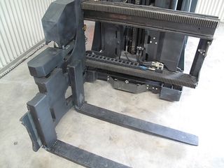 BT 2003 VR KLB1895-thumb-3