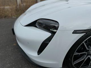 Porsche Taycan 2022 Sport Turismo Panorama Full-thumb-13