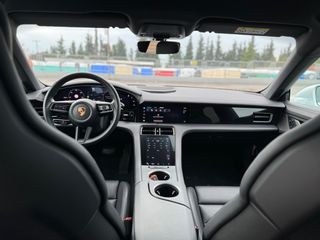 Porsche Taycan 2022 Sport Turismo Panorama Full-thumb-17