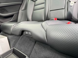 Porsche Taycan 2022 Sport Turismo Panorama Full-thumb-34