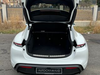 Porsche Taycan 2022 Sport Turismo Panorama Full-thumb-8