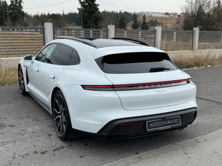 Porsche Taycan 2022 Sport Turismo Panorama Full-thumb-5