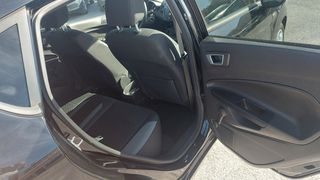 Ford Fiesta 2017-thumb-9
