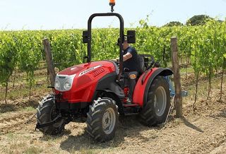 Αμπελουργικά Τρακτέρ McCormick 2026 McCORMICK X2.055 GE STAGE V-thumb-1