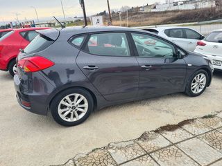 Kia Ceed / cee'd 2017 1.4 Uptoown-thumb-2