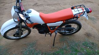 ΣΤΑΝΤ ΠΛΑΓΙΟ YAMAHA XT 225 SEROW -thumb-2