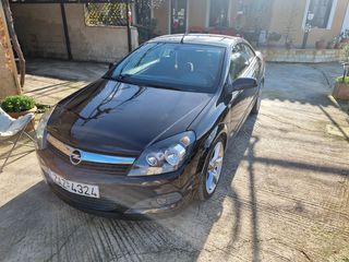 Opel Astra '08  Twintop 1.6 Turbo Cosmo