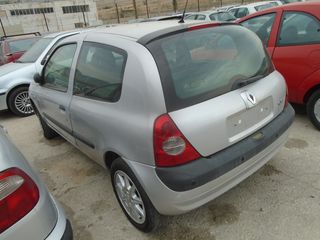 Renault Clio 2005-thumb-3