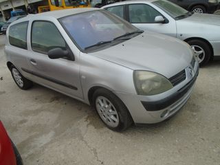 Renault Clio 2005-thumb-2
