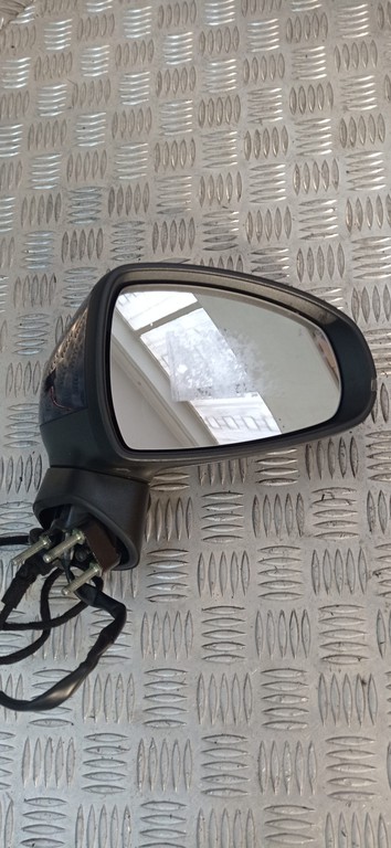ΚΑΘΡΕΦΤΗΣ ΔΕΞΙΟΣ AUDI A1 (2010-2018) ΗΛΕΚΤΡΙΚΟΣ 6PINS ΜΕ ΦΛΑΣ