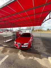 Alfa Romeo GT '05