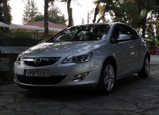 Opel Astra '12