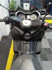 Yamaha XMAX 300 2023-thumb-18